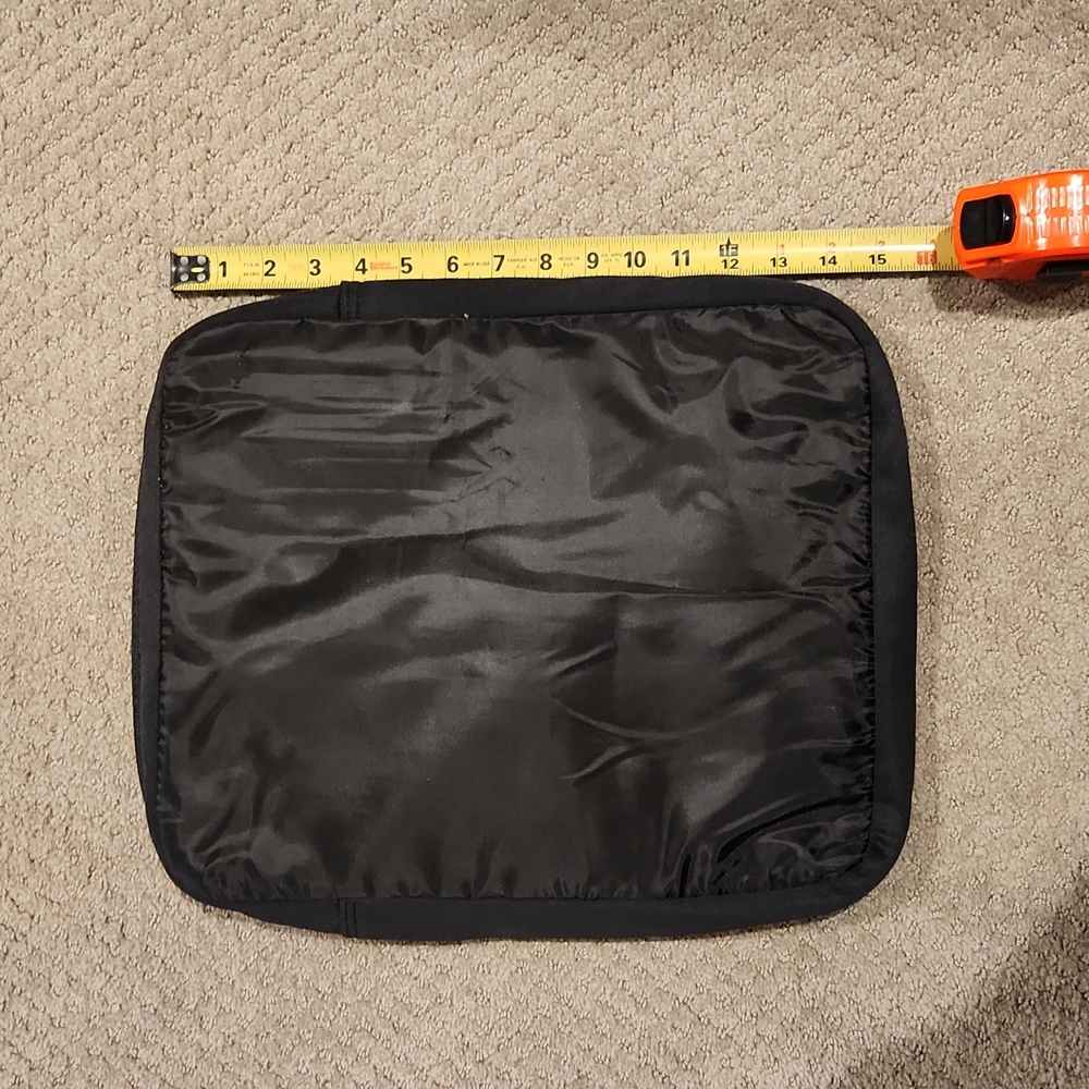 Padded laptop / tablet pouch